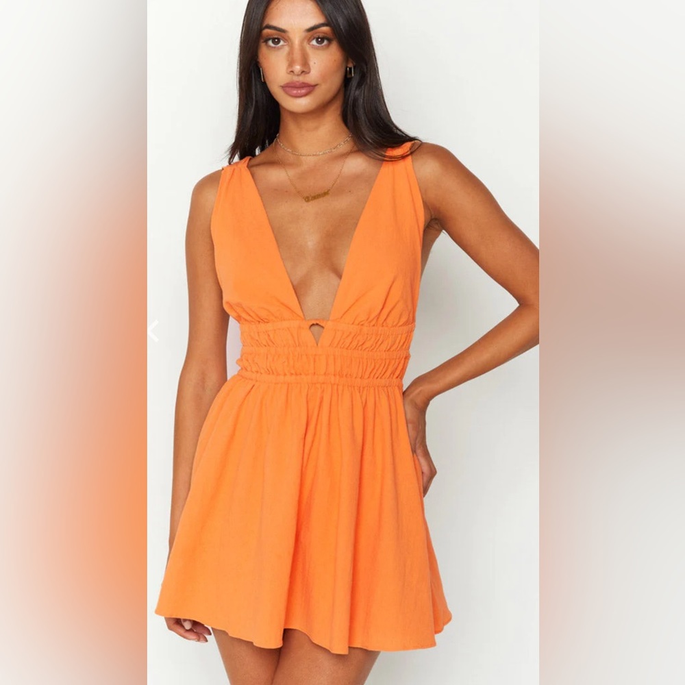 Beginning boutique genovia crinkle mini dress orange